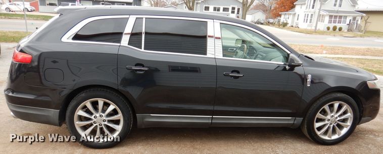 image for item KW9287 2010 Lincoln MKT  SUV