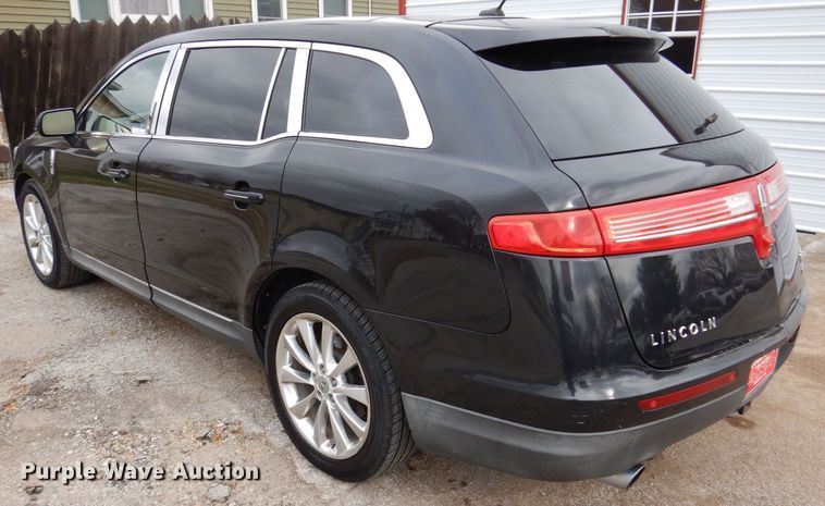 image for item KW9287 2010 Lincoln MKT  SUV