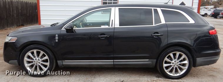 image for item KW9287 2010 Lincoln MKT  SUV