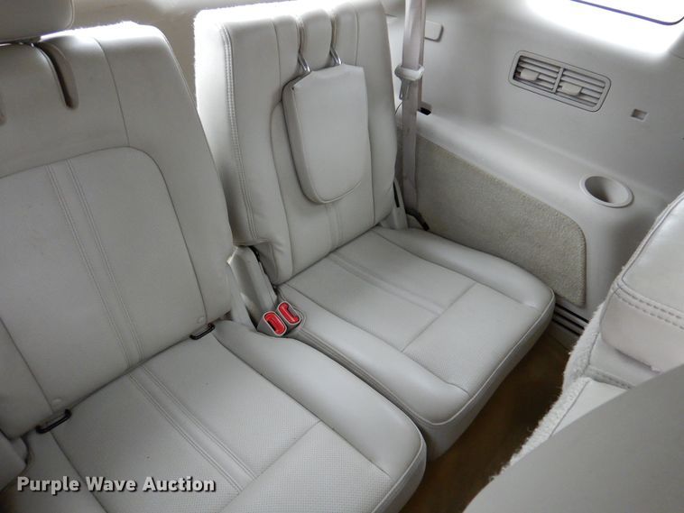 image for item KW9287 2010 Lincoln MKT  SUV