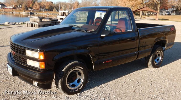 image for item KW9313 1990 Chevrolet Cheyenne C1500  SS pickup truck