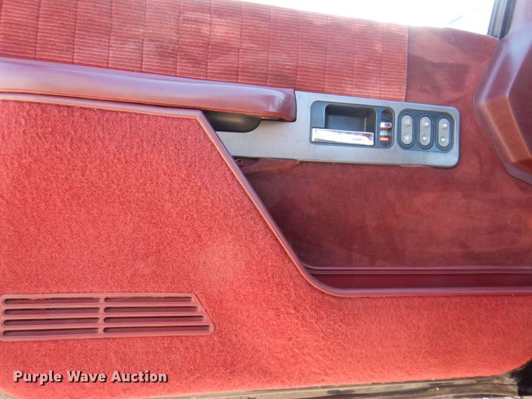 image for item KW9313 1990 Chevrolet Cheyenne C1500  SS pickup truck