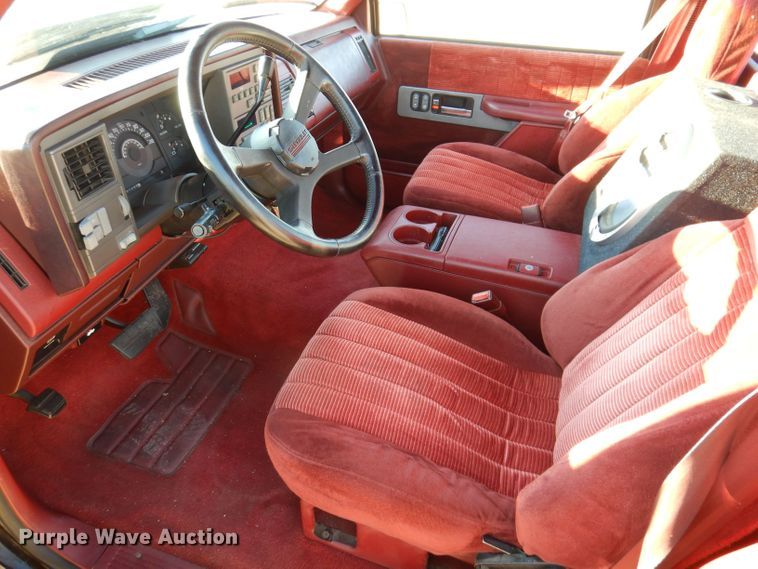 image for item KW9313 1990 Chevrolet Cheyenne C1500  SS pickup truck