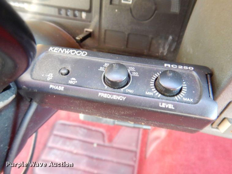 image for item KW9313 1990 Chevrolet Cheyenne C1500  SS pickup truck