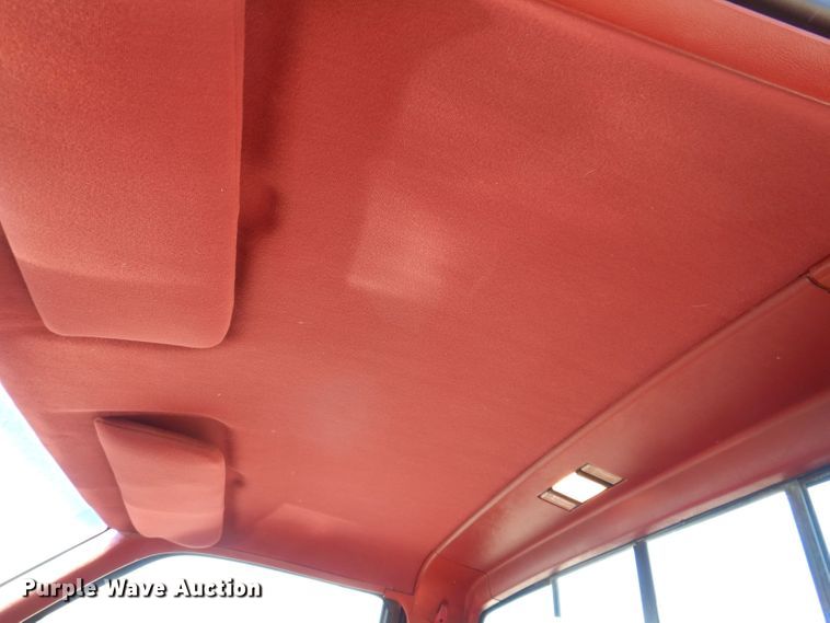 image for item KW9313 1990 Chevrolet Cheyenne C1500  SS pickup truck