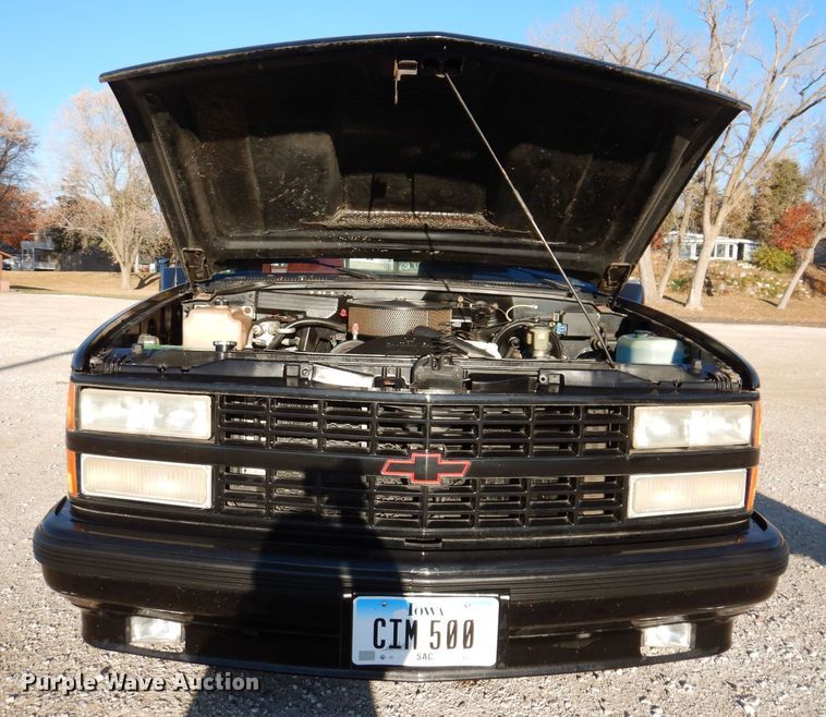 image for item KW9313 1990 Chevrolet Cheyenne C1500  SS pickup truck