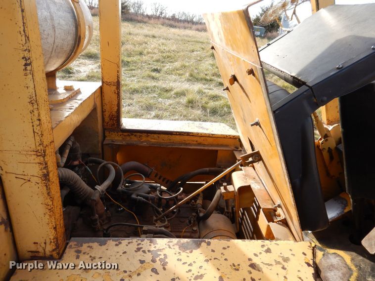 image for item KW9777 Allis Chalmers ACC-40 LPS  forklift