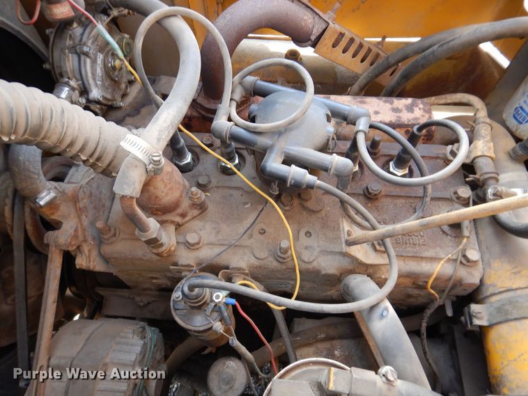 image for item KW9777 Allis Chalmers ACC-40 LPS  forklift