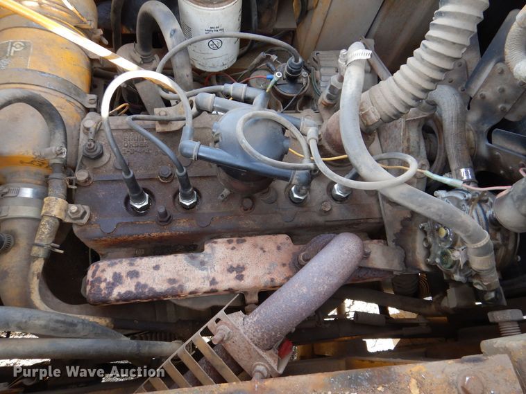 image for item KW9777 Allis Chalmers ACC-40 LPS  forklift