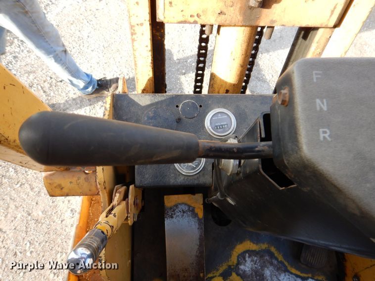 image for item KW9777 Allis Chalmers ACC-40 LPS  forklift