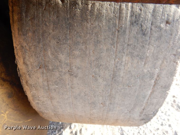 image for item KW9777 Allis Chalmers ACC-40 LPS  forklift