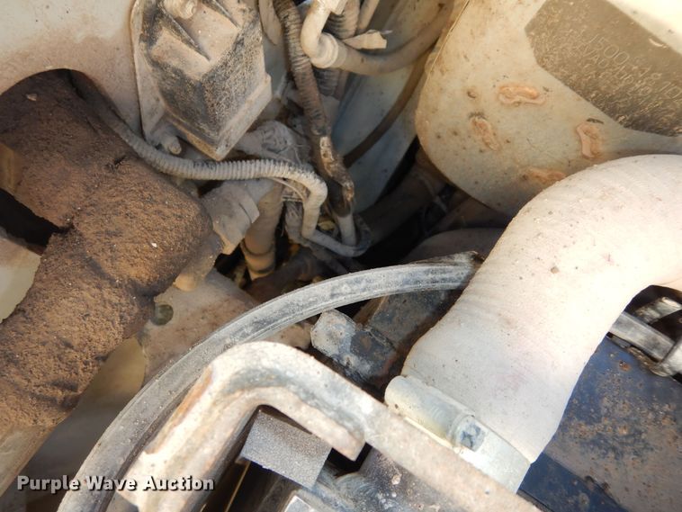 image for item LG9864 2016 Takeuchi TL12  tracked skid steer loader