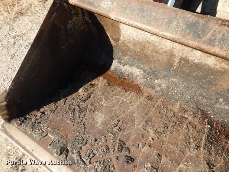 image for item LG9864 2016 Takeuchi TL12  tracked skid steer loader