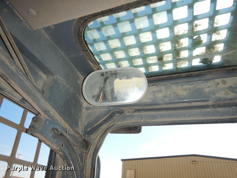 image for item LG9864 2016 Takeuchi TL12  tracked skid steer loader