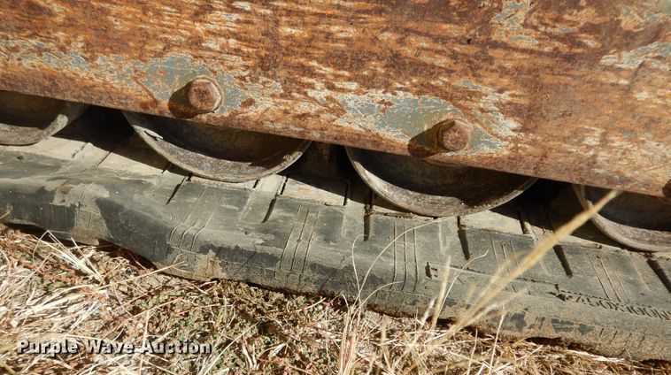 image for item LG9864 2016 Takeuchi TL12  tracked skid steer loader