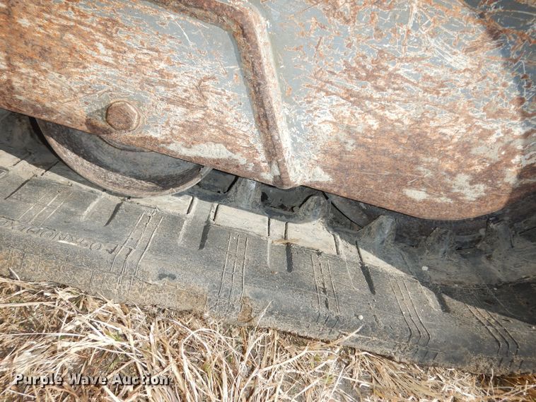 image for item LG9864 2016 Takeuchi TL12  tracked skid steer loader