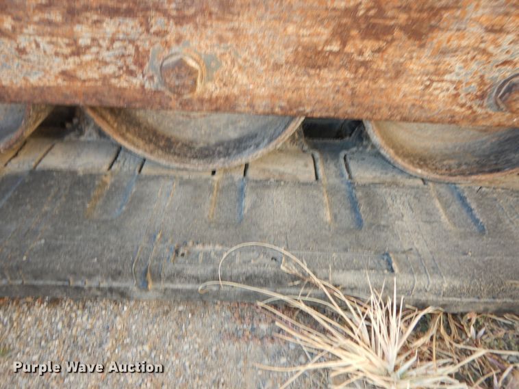 image for item LG9864 2016 Takeuchi TL12  tracked skid steer loader