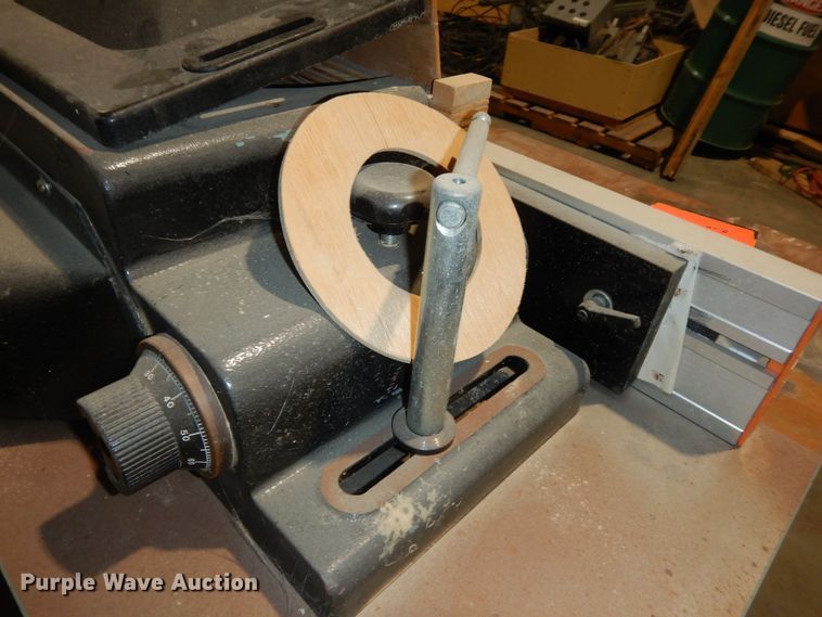 image for item LG9879 Delta 5-Speed  sliding table shaper