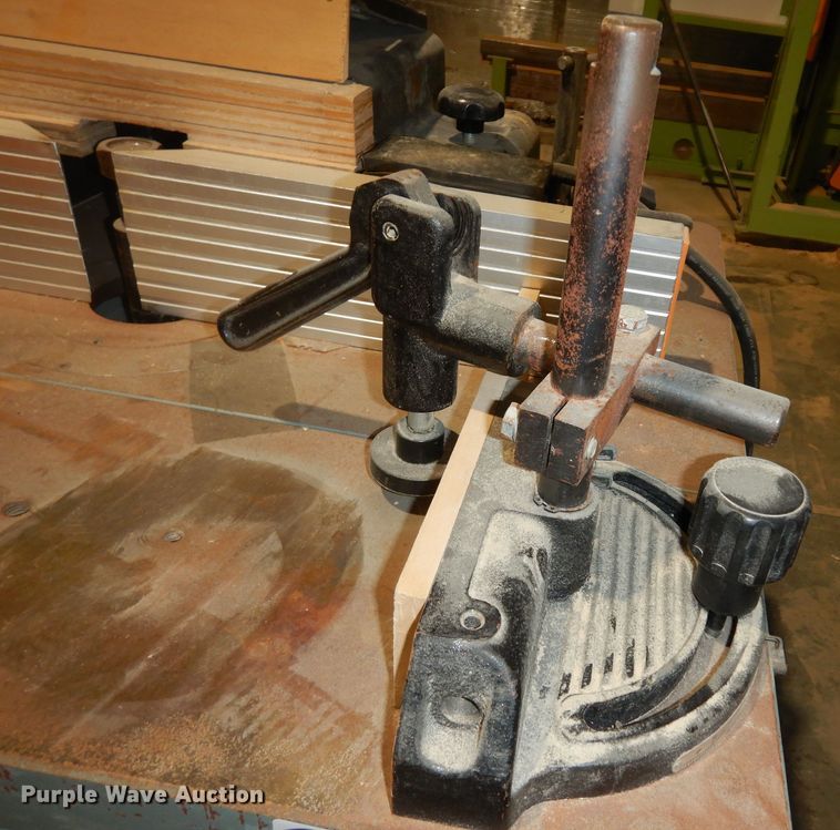 image for item LG9879 Delta 5-Speed  sliding table shaper