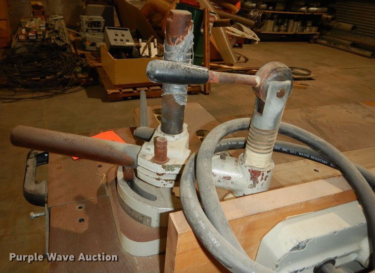 image for item LG9881 1999 Griggio T220  spindle moulding machine