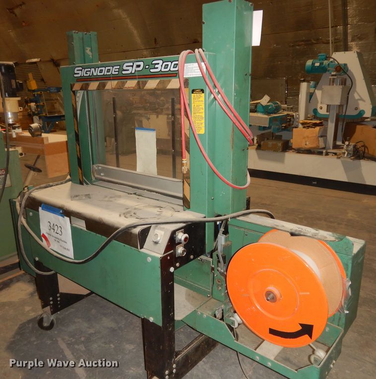 image for item LG9883 Signode SP300  case strapper machine