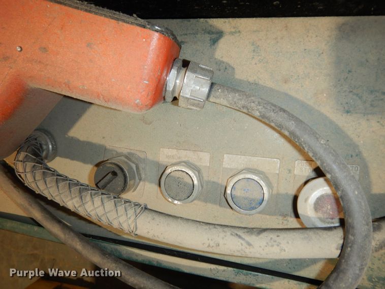 image for item LG9883 Signode SP300  case strapper machine