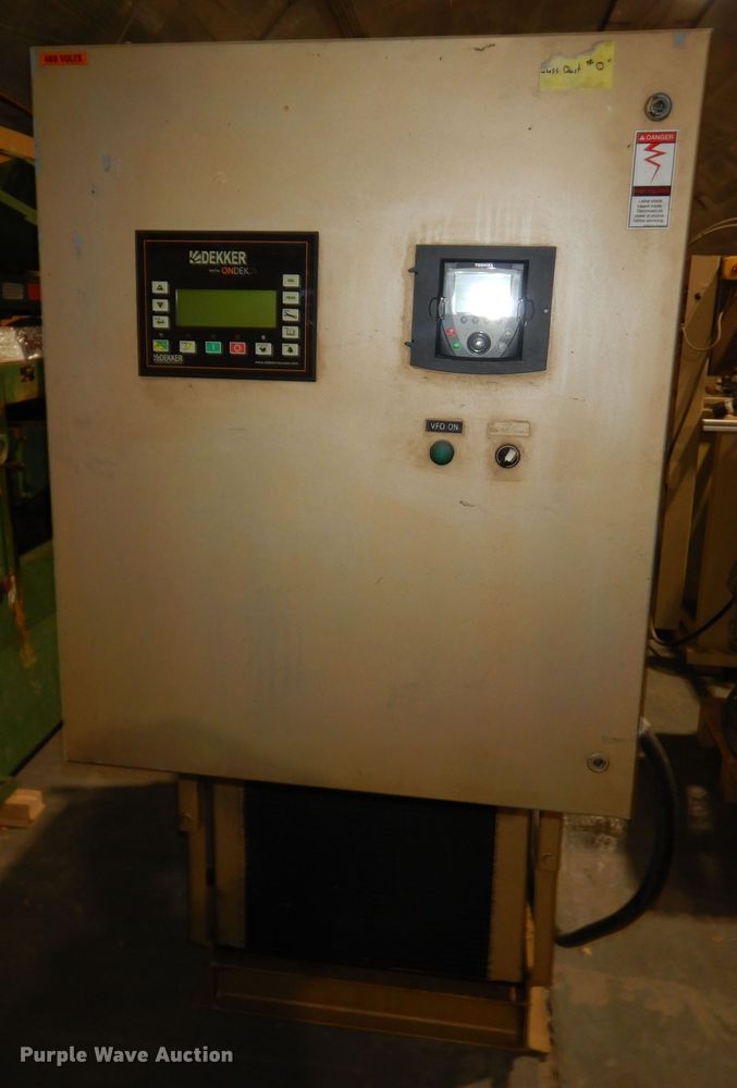 image for item LG9884 2012 Dekker VMXVFD0553KA100  vacuum pump