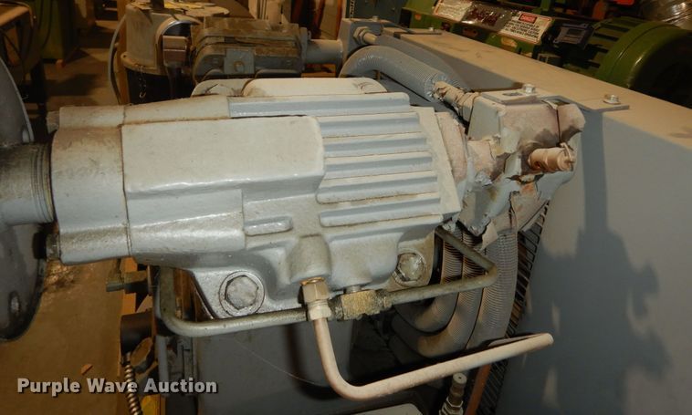 image for item LG9885 Ingersoll Rand T3010120H  air compressor