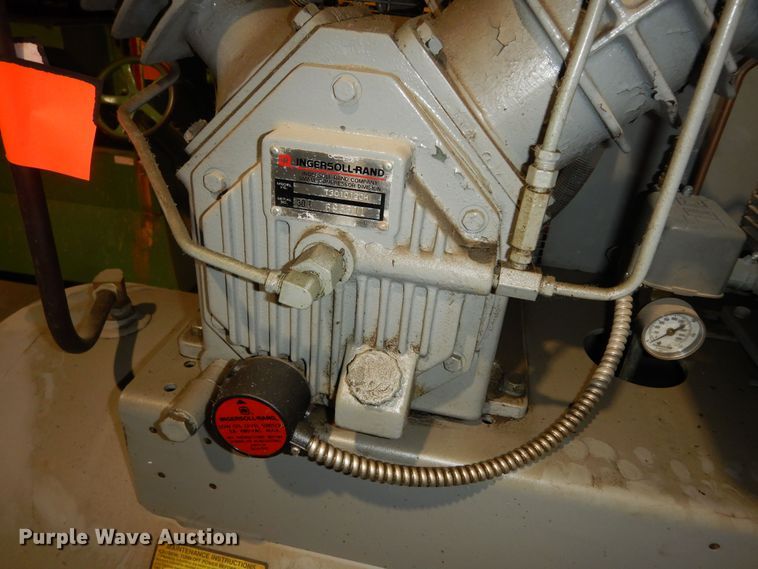 image for item LG9885 Ingersoll Rand T3010120H  air compressor