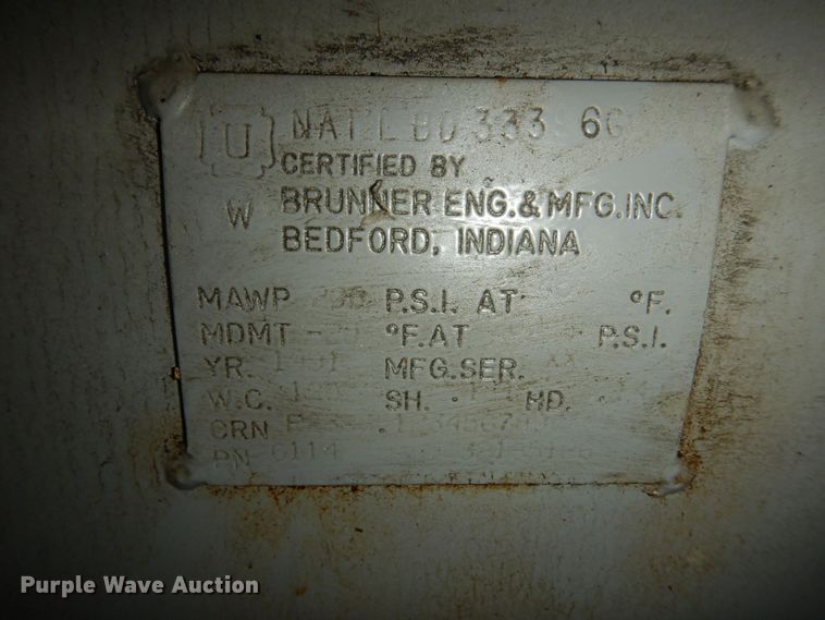 image for item LG9885 Ingersoll Rand T3010120H  air compressor