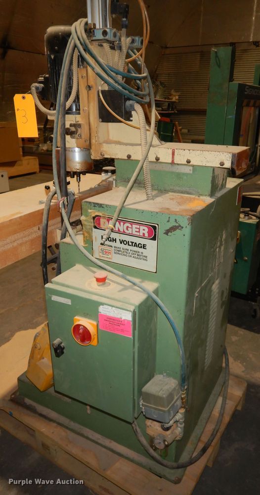 image for item LG9886 Creda  door pull drill