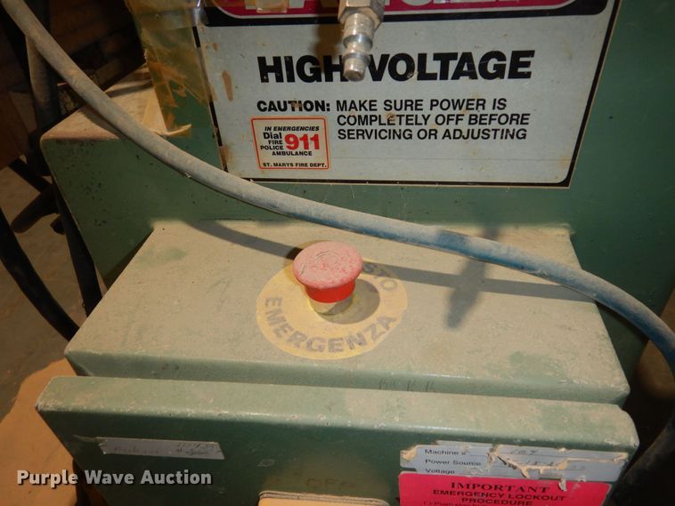 image for item LG9886 Creda  door pull drill