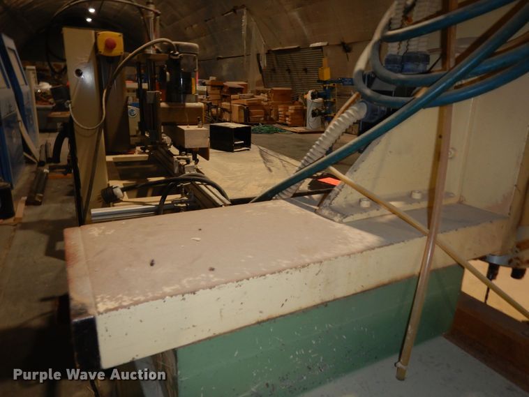 image for item LG9886 Creda  door pull drill