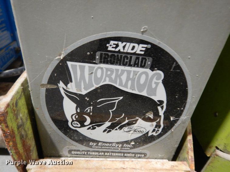 image for item LG9895 Clark HWD25  electric pallet jack