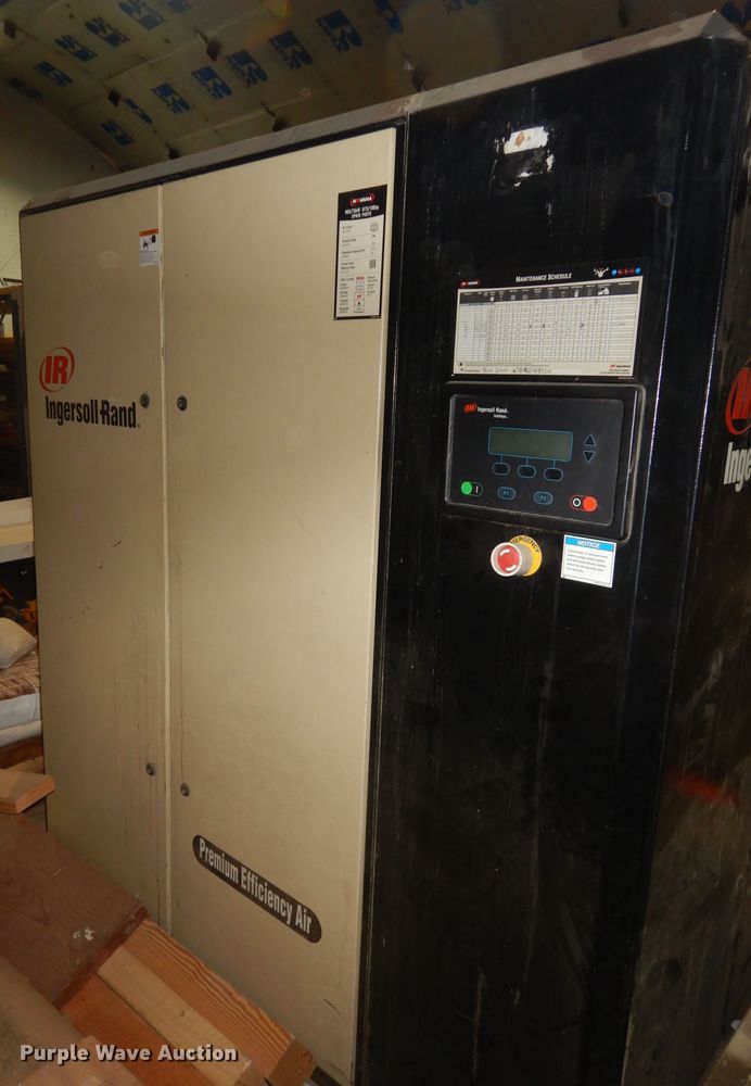 image for item LG9898 Ingersoll Rand IRN100HCC  air compressor