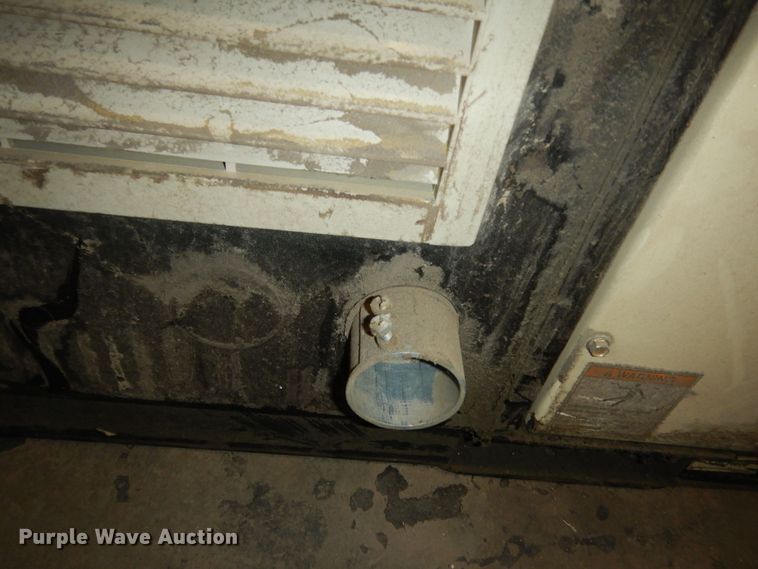 image for item LG9898 Ingersoll Rand IRN100HCC  air compressor