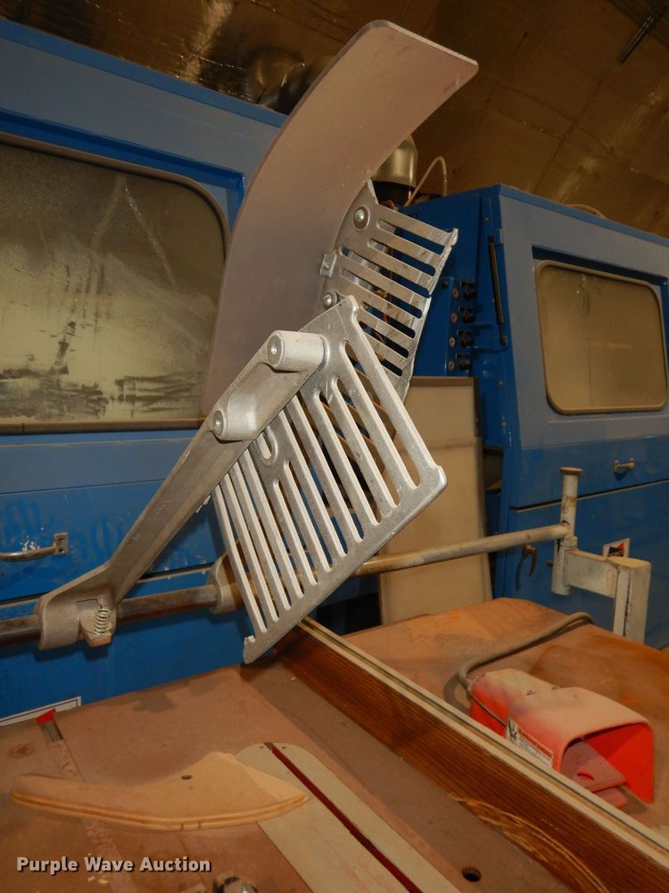 image for item LG9902 Delta RT40  table saw