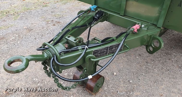image for item LK9286 US Military  utility trailer