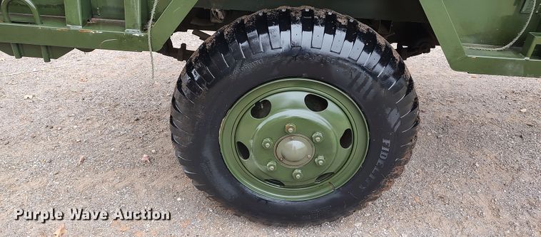 image for item LK9286 US Military  utility trailer