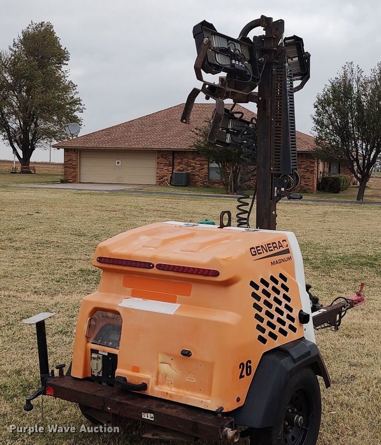 image for item LK9293 Generac Magnum  light plant