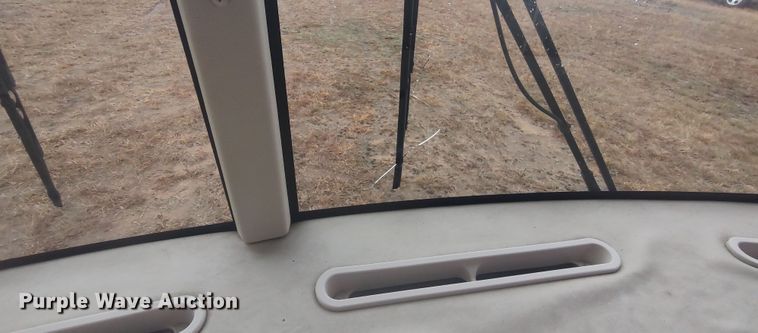 image for item LK9300 2003 Winnebago Journey DL  RV