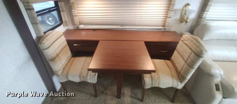 image for item LK9300 2003 Winnebago Journey DL  RV