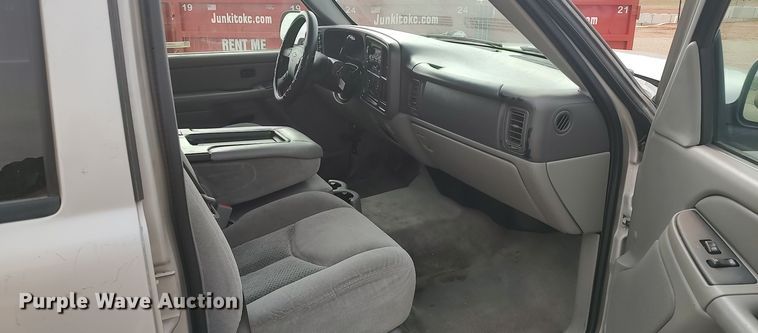 image for item LK9307 2005 Chevrolet Tahoe  SUV