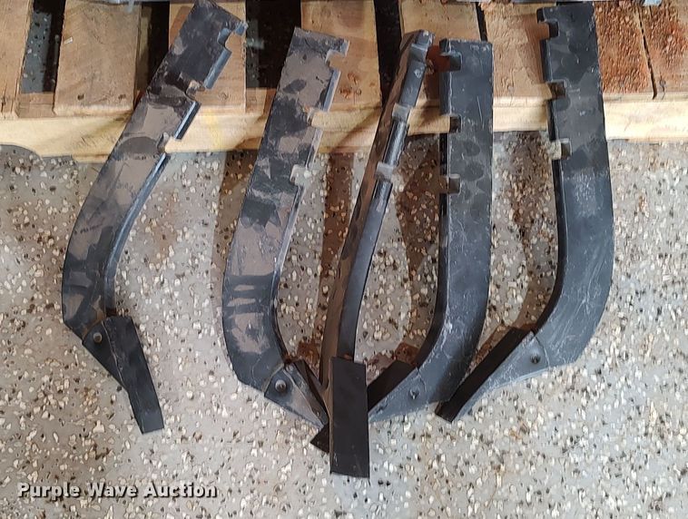 image for item LK9308 Kubota MX5400DT  MFWD tractor