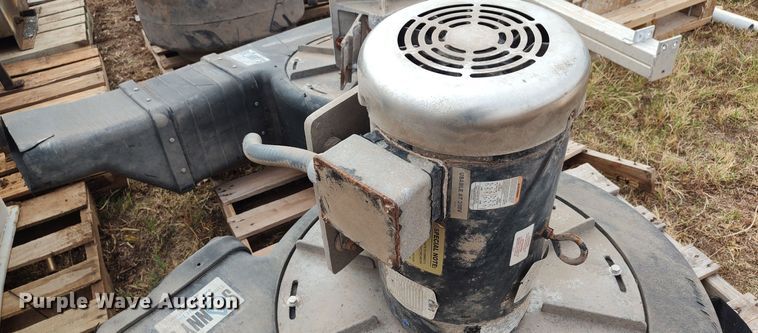 image for item LK9311 Approximately 5 Sonnys Blow 328 blowers