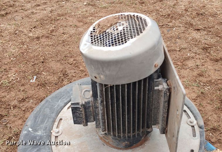 image for item LK9311 Approximately 5 Sonnys Blow 328 blowers