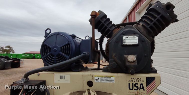 image for item LK9313 Ingersoll Rand 2475N7.5TSC  air compressor