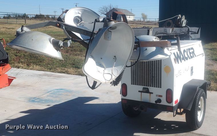 image for item LK9340 2006 Wacker LTC4  light plant