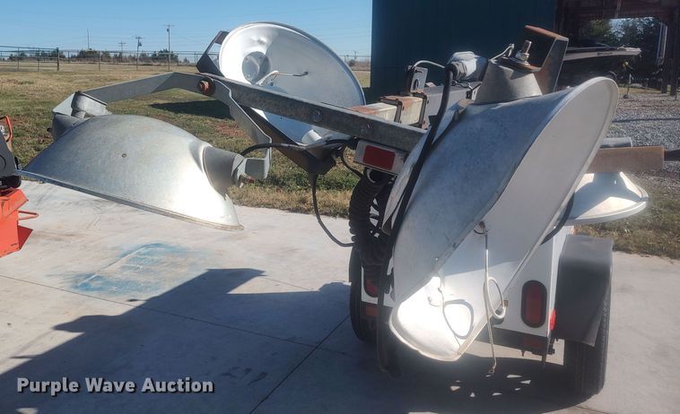 image for item LK9340 2006 Wacker LTC4  light plant