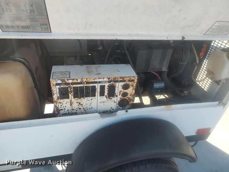 image for item LK9340 2006 Wacker LTC4  light plant